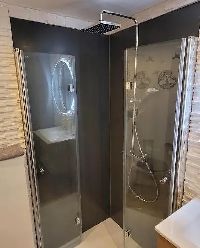 Daire Chaleureux Avec Parking Gratuit Vandoeuvre-lès-Nancy