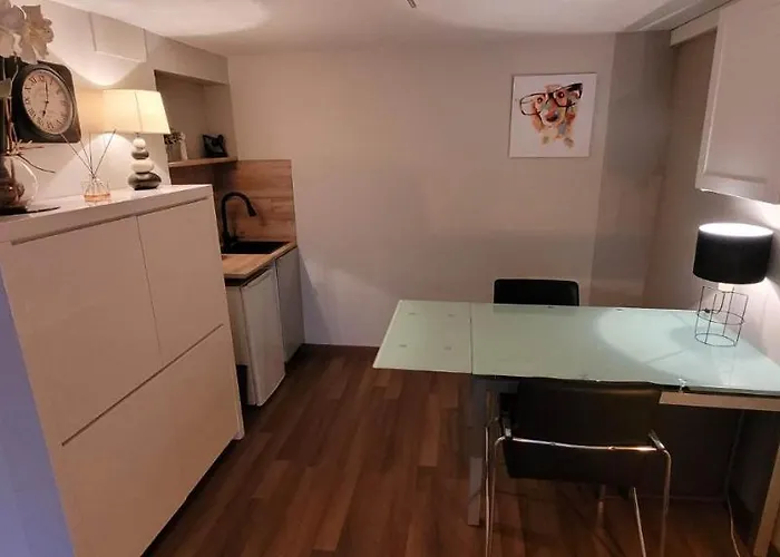 Lejlighed Chaleureux Avec Parking Gratuit Vandoeuvre-lès-Nancy