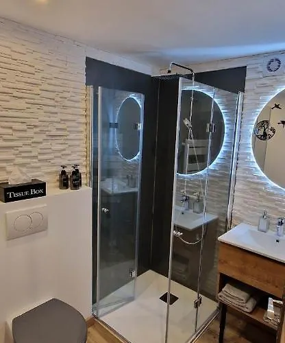 Chaleureux Avec Parking Gratuit Vandoeuvre-lès-Nancy